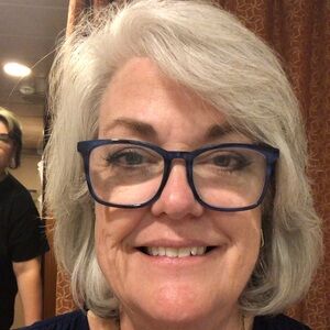 Meet your Posher, Janet